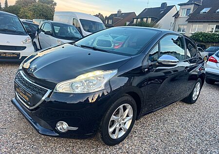 Peugeot 208 Style /TÜV NEU/2HD/KLIMA/PDC/TEMPOMAT/