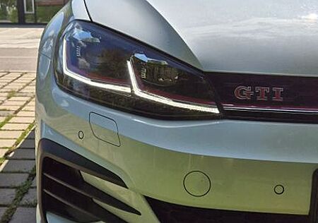 VW Golf Volkswagen VII GTI Perform. Alcantara AHK Pano 19''