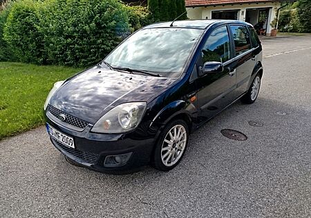 Ford Fiesta 1,4 16V Fun X Fun X