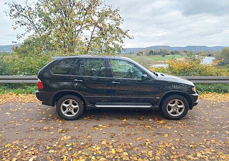 BMW X5 3.0d Vollausstattung, AHK, Aut., SD, Standh.