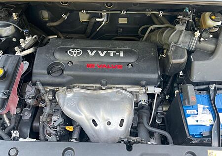 Toyota RAV 4 2.0-l-VVT-i 4x4 Sol Automatik Sol