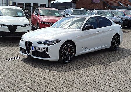 Alfa Romeo Giulia Veloce 2.0 #Panorama #AssistenzPaket