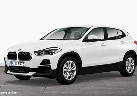 BMW X2 xDrive25e Kamera LED