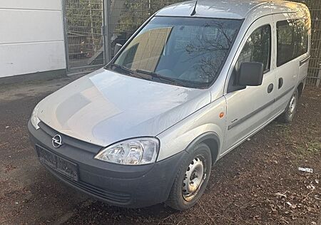 Opel Combo 1.7 DTI -