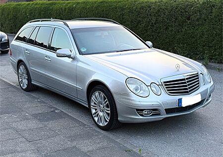 Mercedes-Benz E 220 CDI T ELEGANCE Elegance