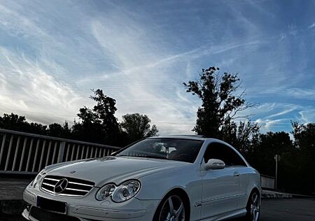 Mercedes-Benz CLK 350 Facelift 2007 AMG Paket ab Werk