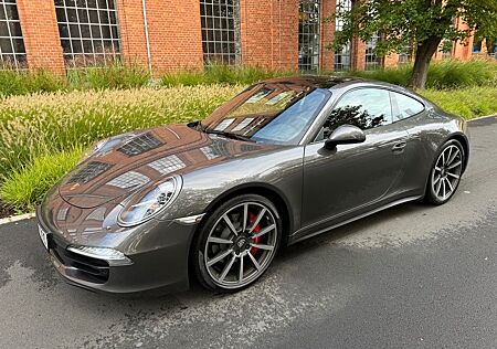 Porsche 991 Carrera 4S Coupé Carrera S