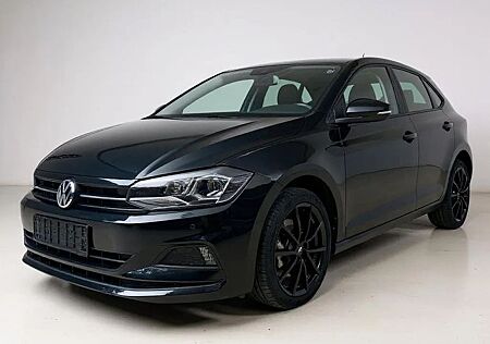 VW Polo Volkswagen VI Comfortline*NAVI*PDC*SHZ*MTL*BLACK*