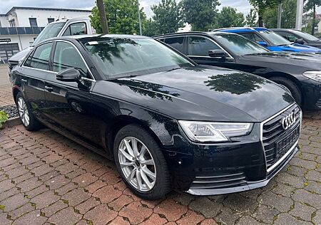 Audi A4 Lim. Automatik*KAMERA*XENON*1.HAND