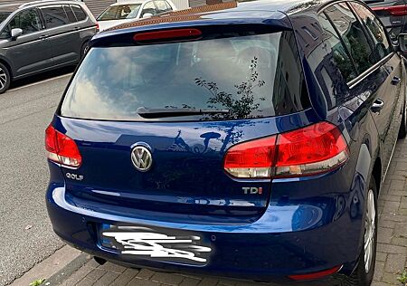 VW Golf Volkswagen 1.6 TDI Trendline gepflegt mit HU/AU