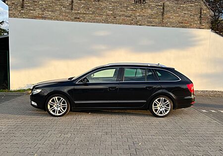 Skoda Superb 2.0 TDI 125kW DSG Elegance Combi