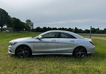 Mercedes-Benz CLA 180 Urban Urban