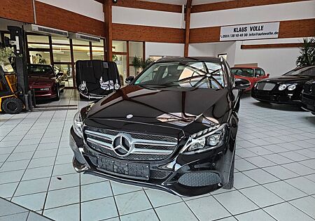 Mercedes-Benz C 180 T Avantgarde LED Navi Leder SHZ AHK PDC