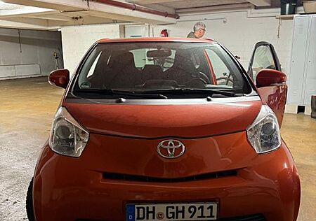 Toyota iQ 1,0-l-VVT-i -
