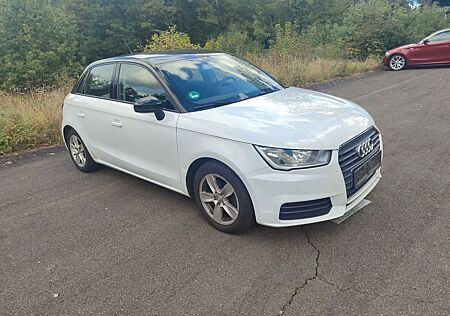 Audi A1 1.4 TFSI Sportback -