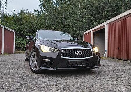 Infiniti Q50 2.2d Sport Sound Studio Bose Automatik Sport