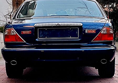 Jaguar Daimler Vanden Plas lang *Motor 600 Km* *1. Hand