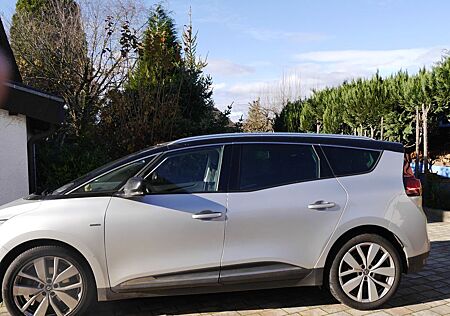 Renault Grand Scenic BLUE dCi 120 EDC Limited