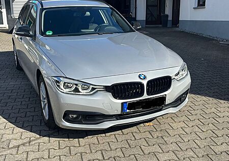 BMW 320 gebraucht kaufen BMW 320d xDrive Touring Sport Line Automatic Spo...