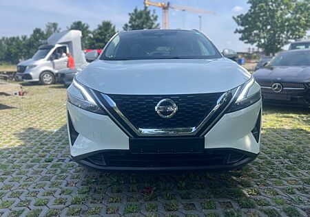 Nissan Qashqai 1.3 DIG-T MHEV 158PS Xtronic N-Conne...