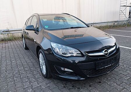 Opel Astra J Sports Tourer 150 Jahre , AHK