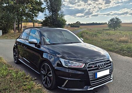 Audi S1 2.0 TFSI quattro Sportback -