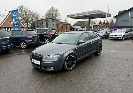 Audi A3 1.8TFSI AUTOMATIK/TÜV/NAVI/KLIMA/SCHALTWIPPEN