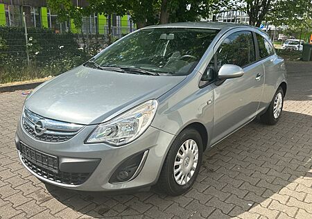 Opel Corsa D Satellite