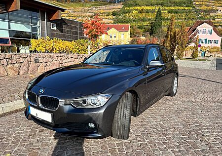 BMW 320d Touring Aut.*Head-Up*Navi*Kamera*Metallic