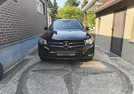 Mercedes-Benz GLC 220 d 4MATIC