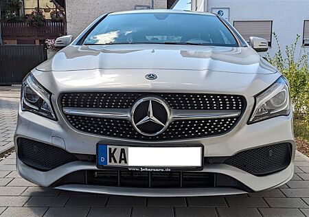 Mercedes-Benz CLA 180 Shooting Brake AMG Line LED NAVI CAMERA