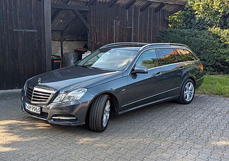 Mercedes-Benz E 350 T BlueEFFICIENCY AVANTGARDE AVANTGARDE