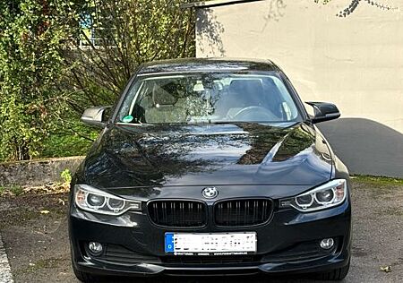 BMW 316i Sport Line Sport Line