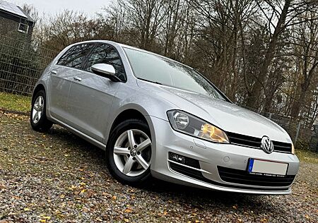 VW Golf Volkswagen VII Lim. Allstar Aut. NAVI*SHZ*TEMP*PDC*
