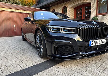 BMW 745e B&W, Leder Individual,