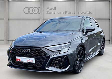 Audi RS3 Sportback 2.5 TFSI quattro Panodach Navi AD