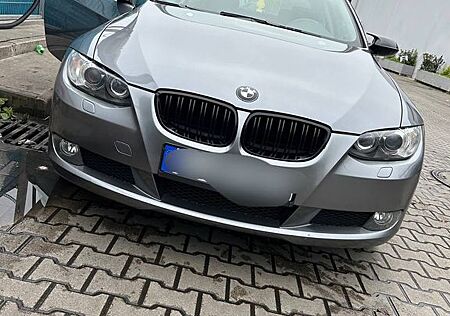 BMW 320i Coupé -