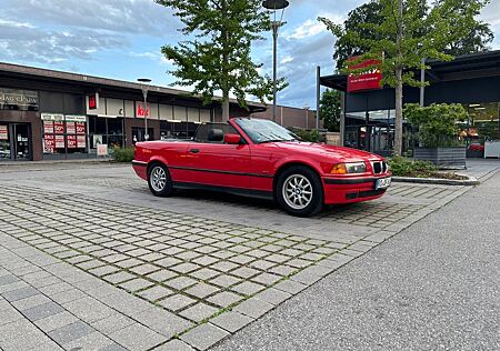 BMW 320i Cabrio