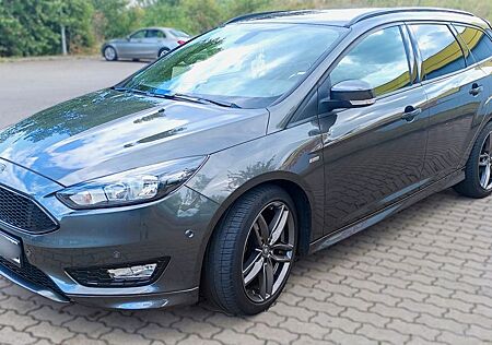 Ford Focus 1,5 EcoBoost 134kW ST-Line Turnier
