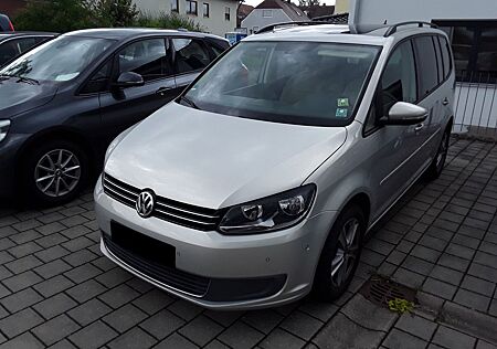 VW Touran Volkswagen Comfortline AHK