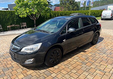 Opel Astra J Sports Tourer 150 Jahre