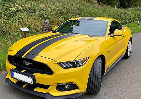 Ford Mustang 5.0 Ti-VCT V8 GT GT