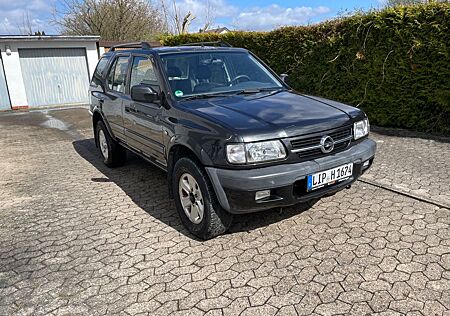 Opel Frontera 2.2 16V Limited