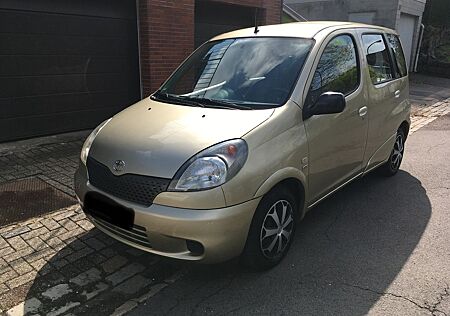 Toyota Yaris 1.3 Automatik