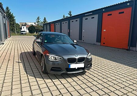 BMW M135i F20 Mineralgrau Metallic