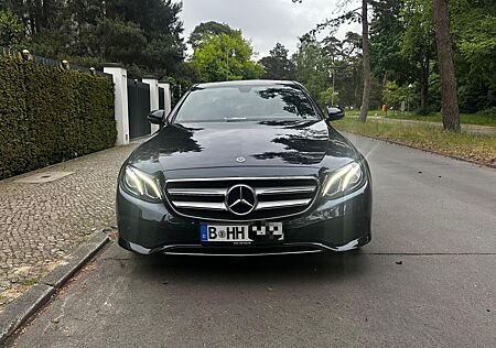 Mercedes-Benz E 200 d Autom. -