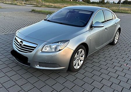 Opel Insignia 2.0 CDTI Automatik Xenon Navi PDC