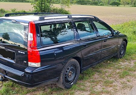 Volvo V70 2.4D Momentum 185PS Automatik Momentum
