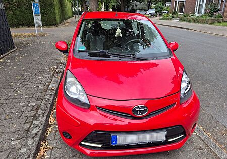 Toyota Aygo (X) Aygo - Klima - LED - Rückfahrsensor - Reifen neu