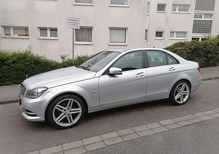 Mercedes-Benz C 250 CDI 4MATIC BlueEFFICIENCY Autom. TOP-
